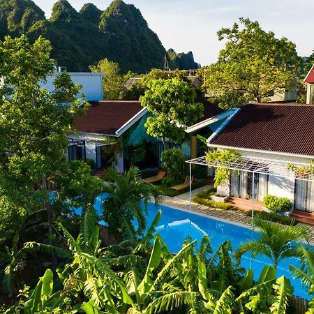 Commander Lodge Phong Nha Exterior photo