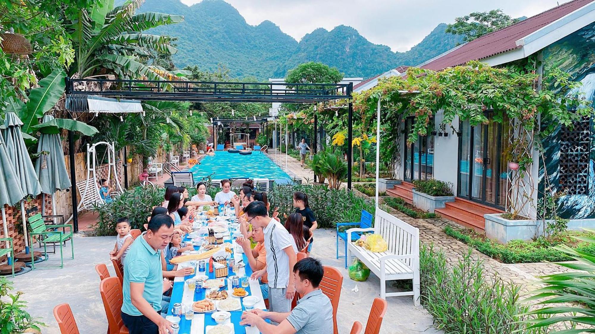 Commander Lodge Phong Nha Exterior photo