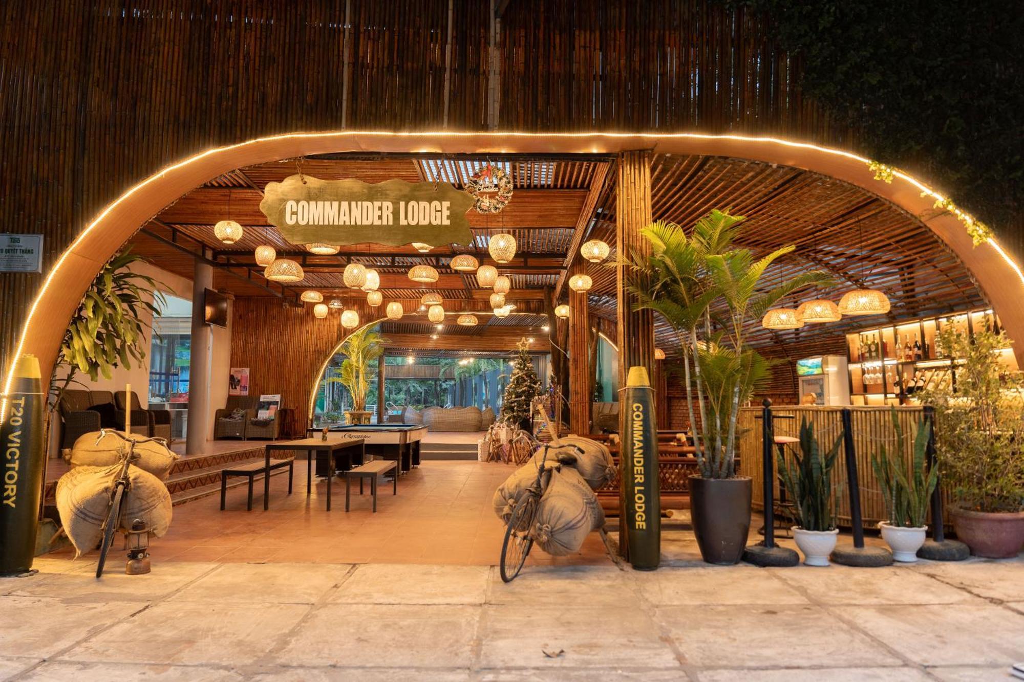 Commander Lodge Phong Nha Exterior photo