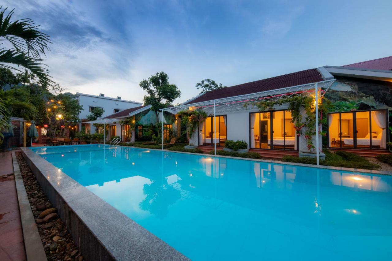 Commander Lodge Phong Nha Exterior photo