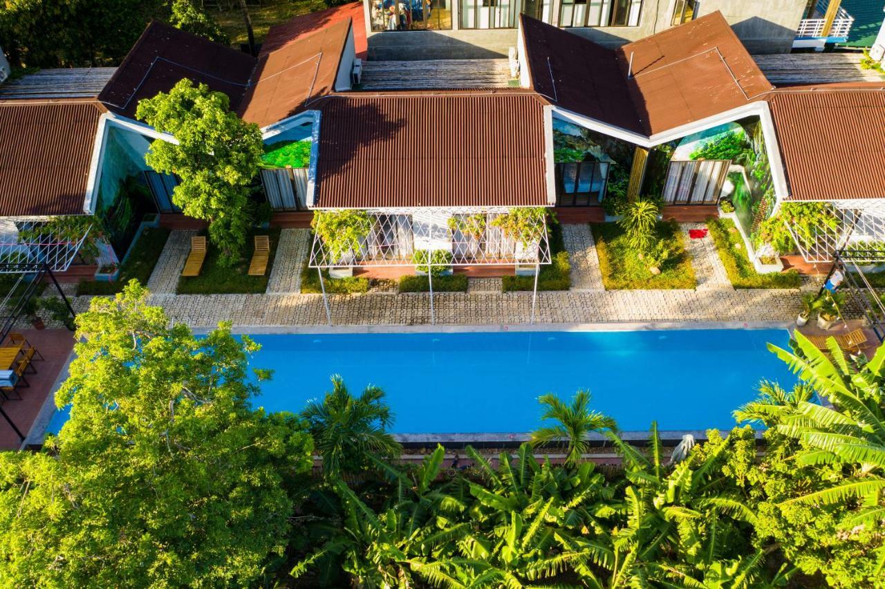 Commander Lodge Phong Nha Exterior photo